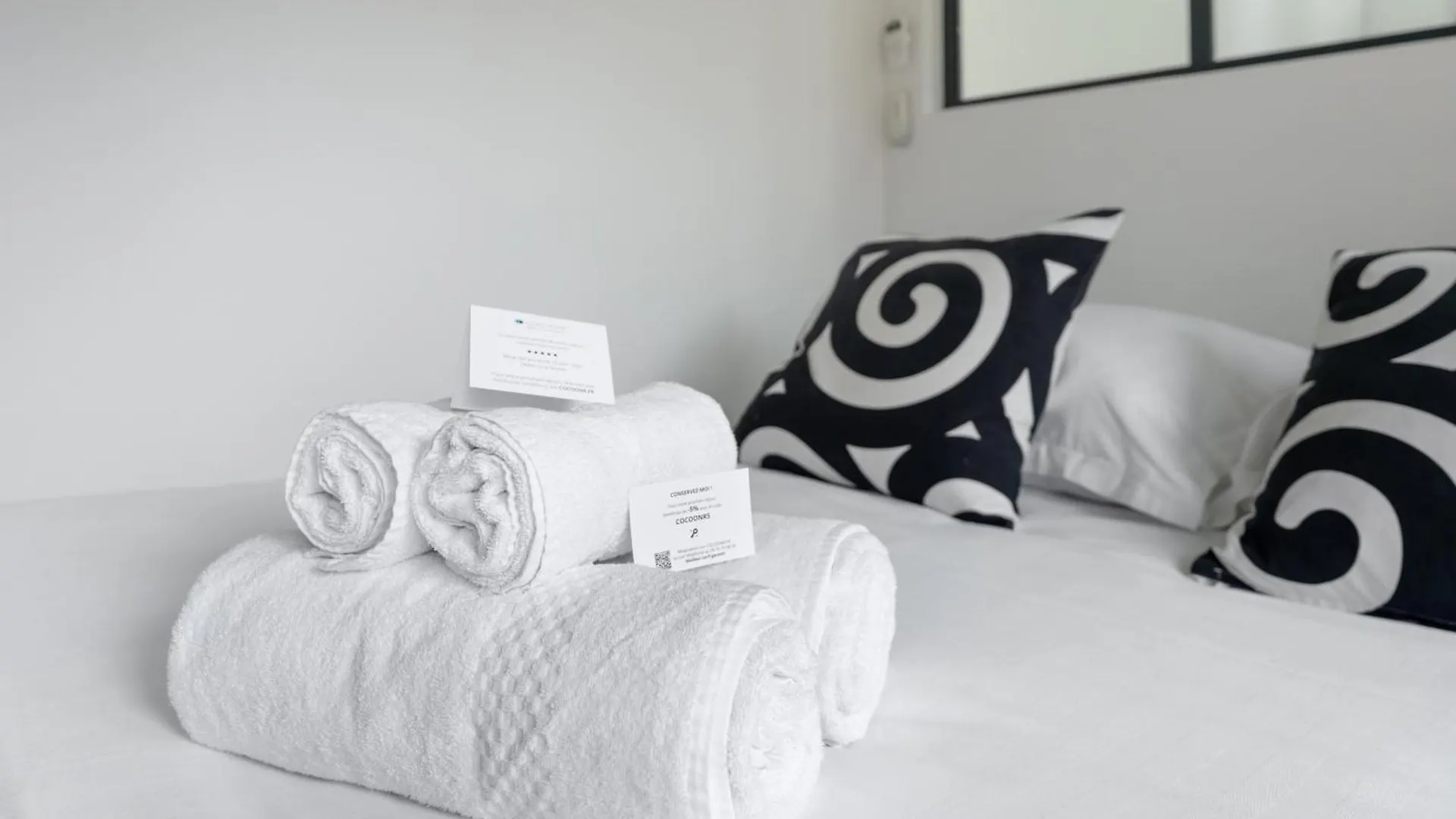 Le Petit Enclos - Appt Climatise Parking Prive Vaulx-en-Velin Frankrig